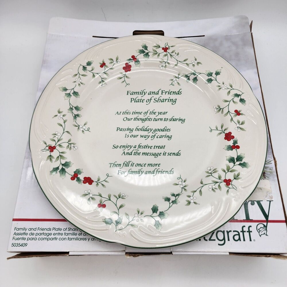 Pfaltzgraff Holly Platter Plate Winterberry Family and Friends of Sharing 12 in